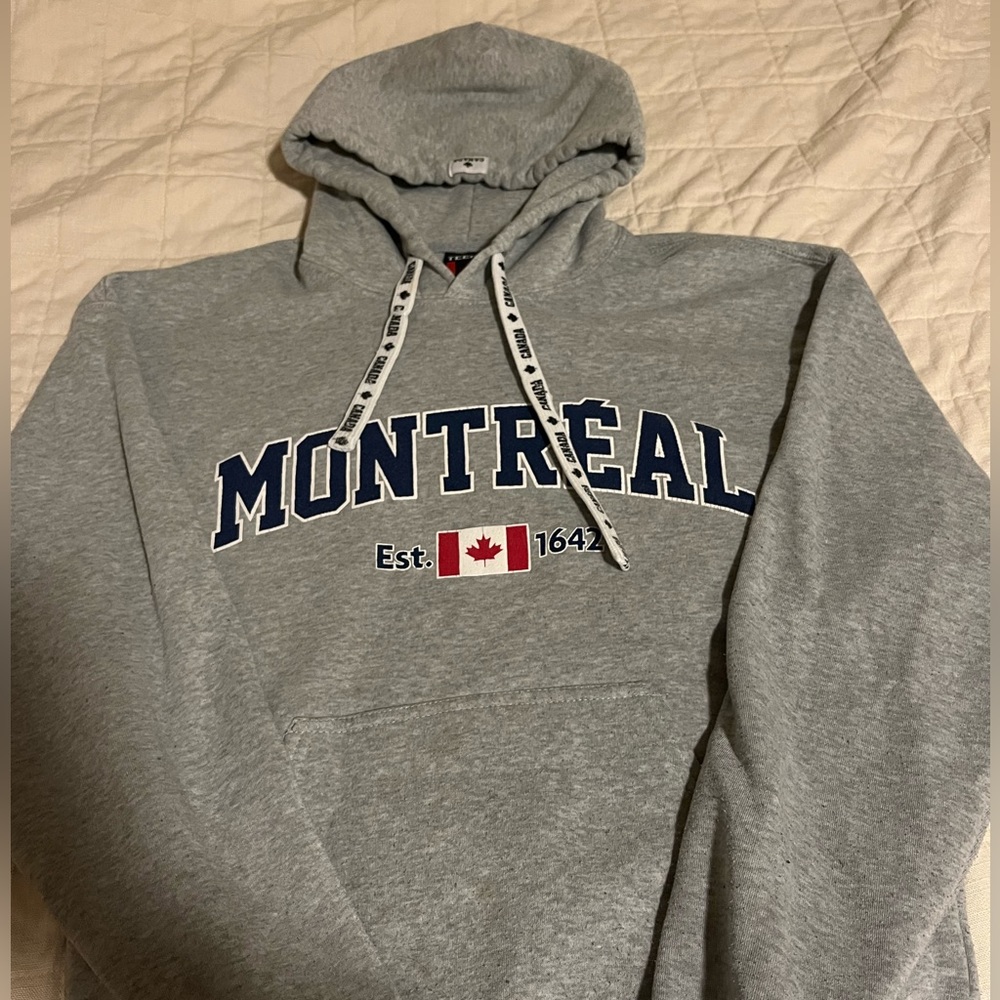 TEEPEE Montreal Hoodie